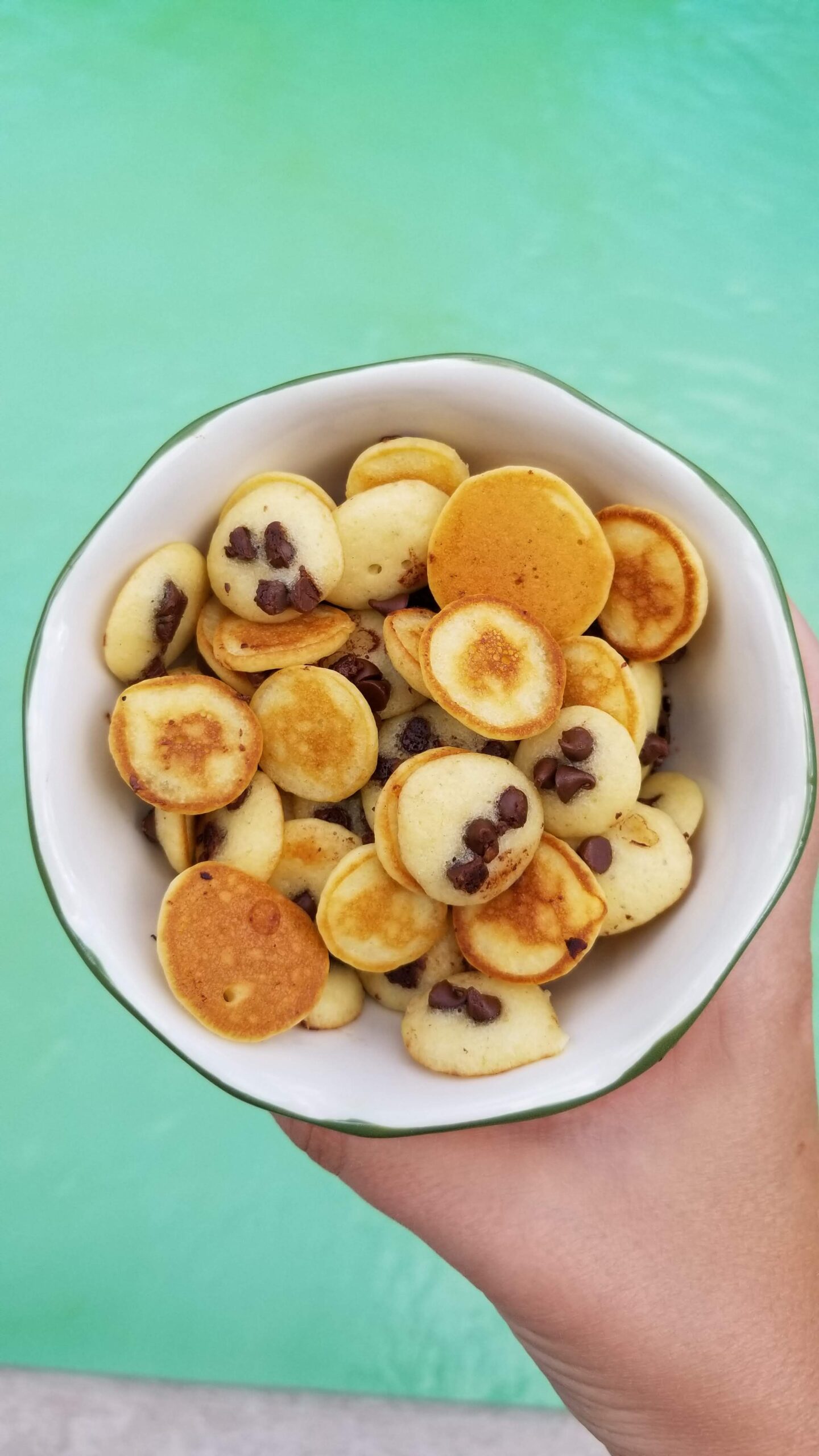 How to make chocolate chip pancake cereal