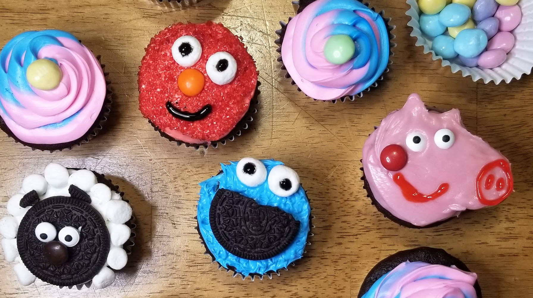 Sesame Street-inspired cupcakes